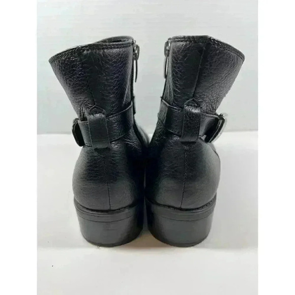 Ann  Klein black boots size 9 M - Picture 4 of 6